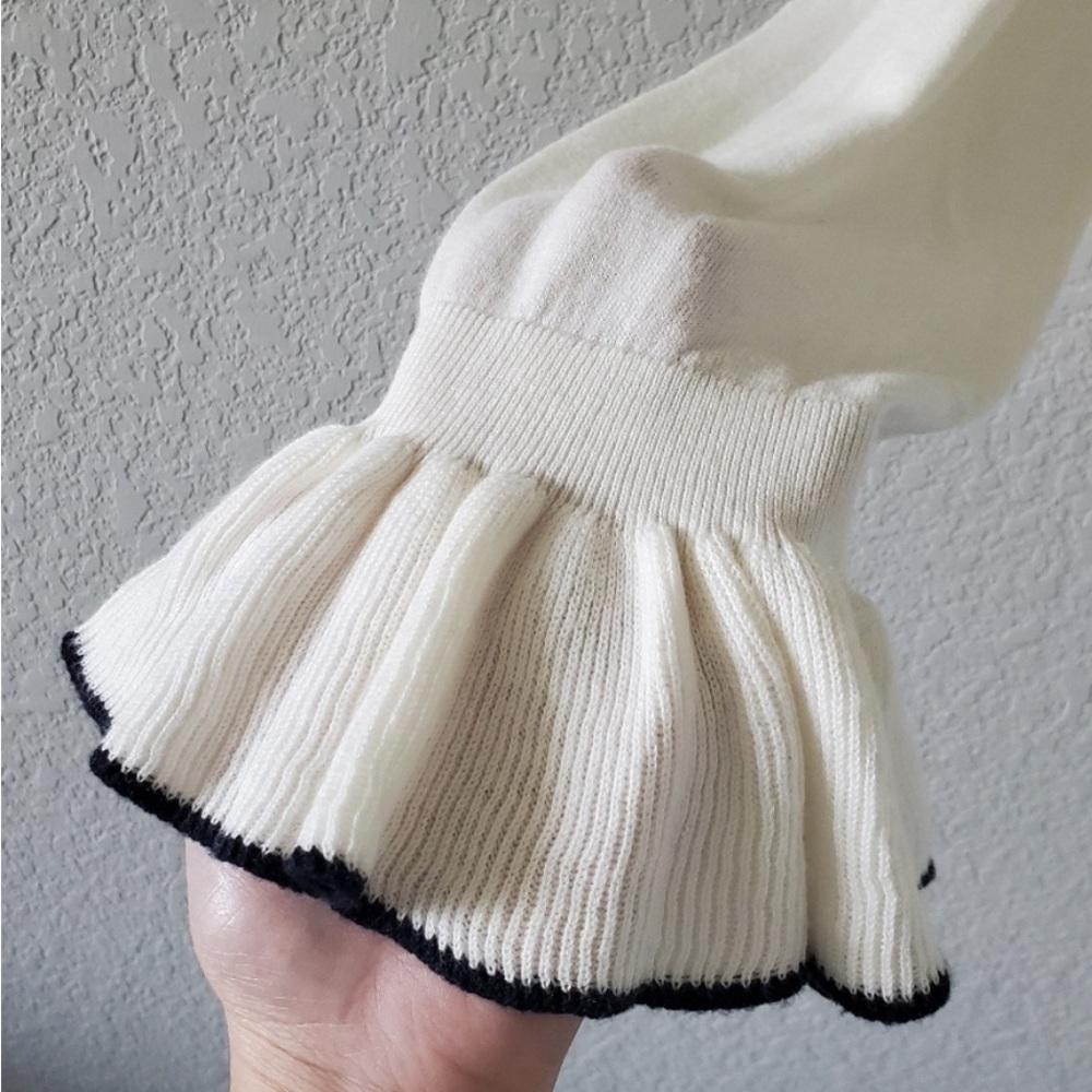 Cece Ruffle Top - Picture 4 of 4
